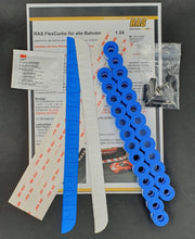 Laden Sie das Bild in den Galerie-Viewer, Carrera 21130 und Carrera digital Lieferumfang RAS Starter Set blau weiss für Modellbau Rennbahnen alter