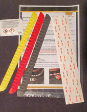 Laden Sie das Bild in den Galerie-Viewer, Setumfang Curbs Kerbs schwarz rot gelb mit 3M VHB Klebestreifen und Reinigungstuch