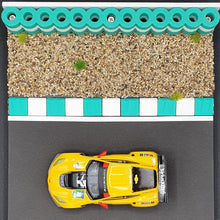 Laden Sie das Bild in den Galerie-Viewer, Diorama Curbs grün weiss
